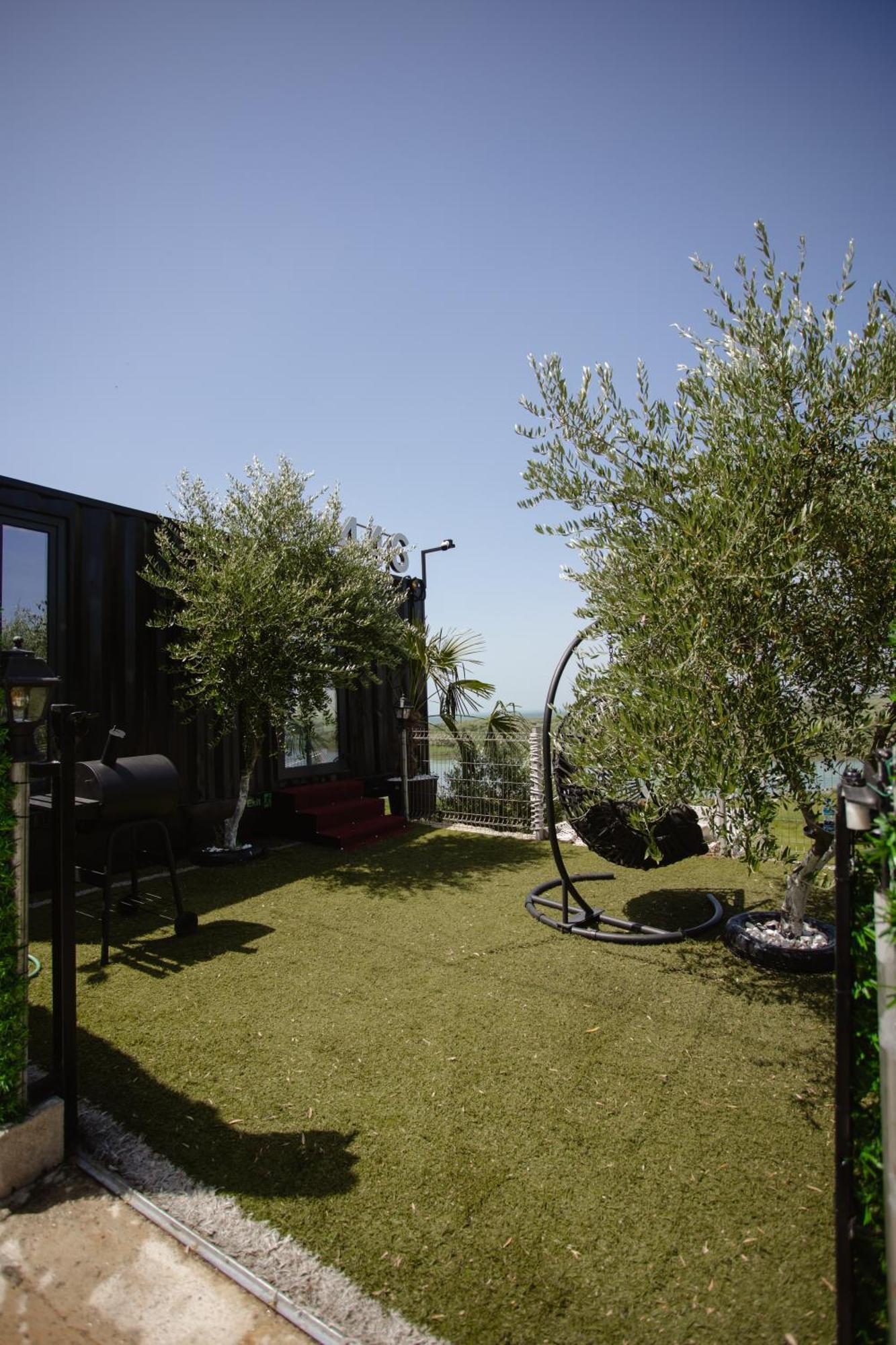 446 Tiny House Shiroke Villa Exterior photo